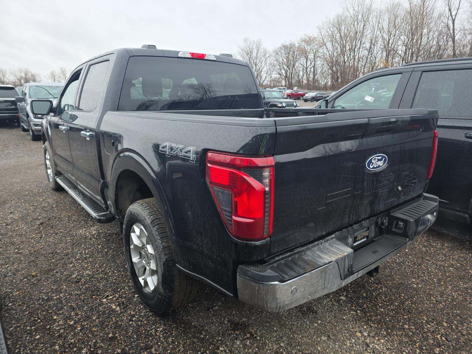 2025 Ford F-150 XLT AWD
