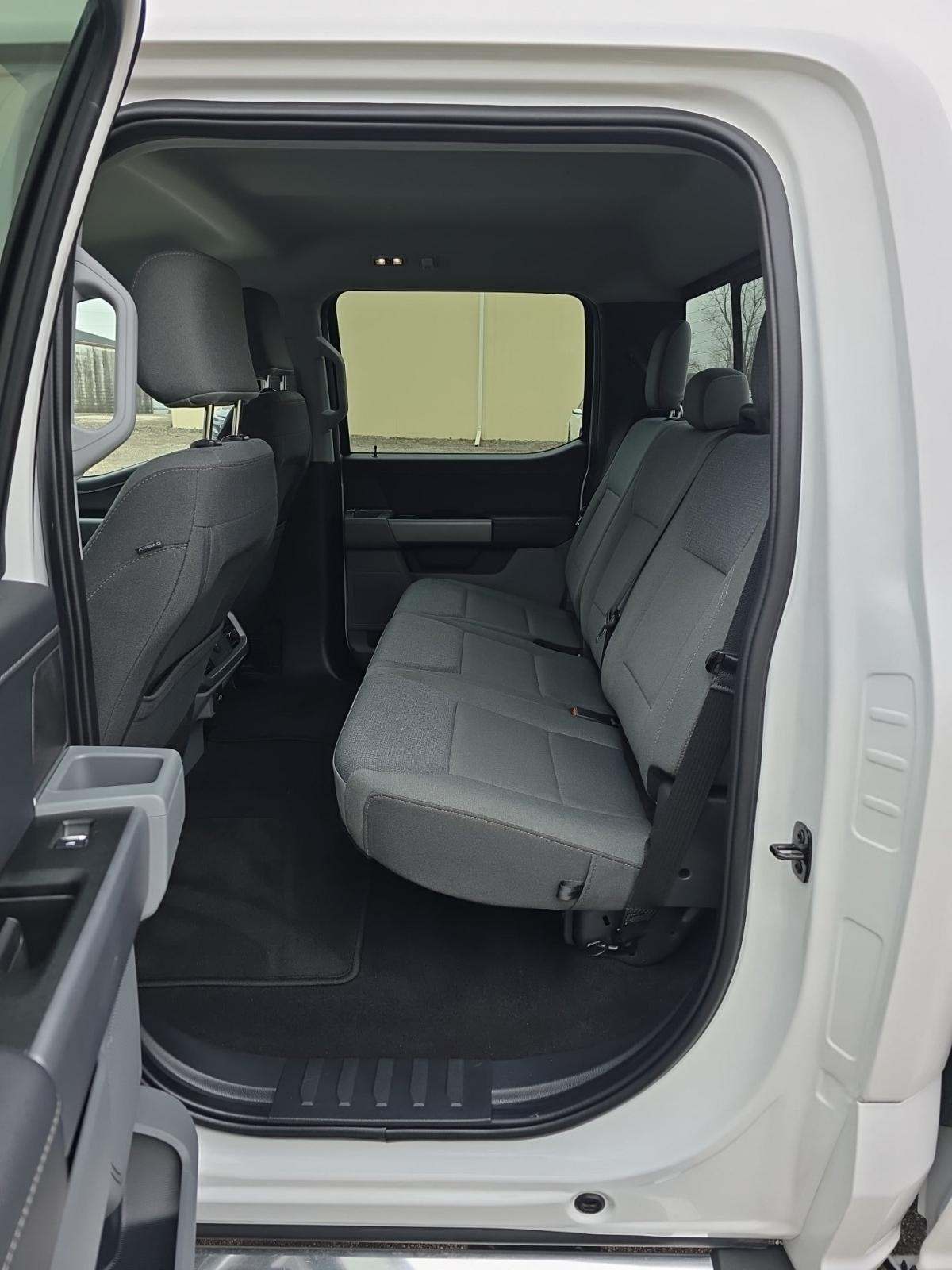 2025 Ford F-150 XLT AWD