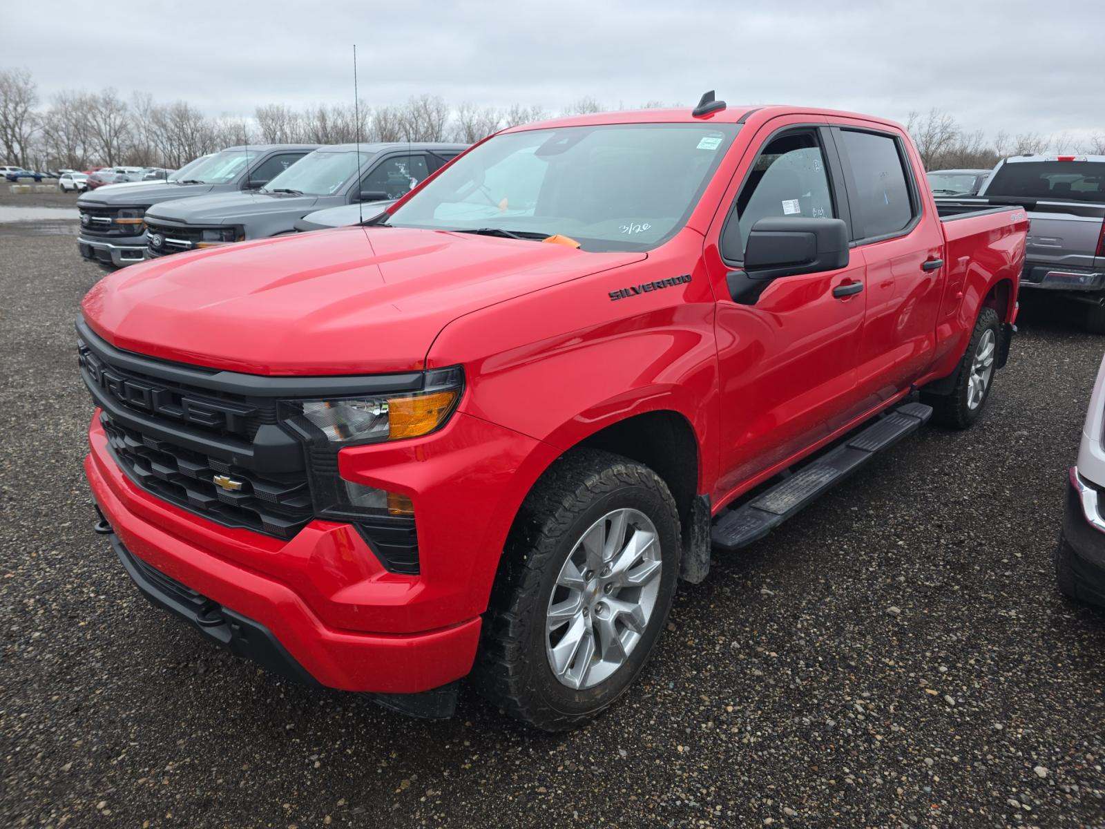 2024 Chevrolet Silverado 1500 Custom AWD