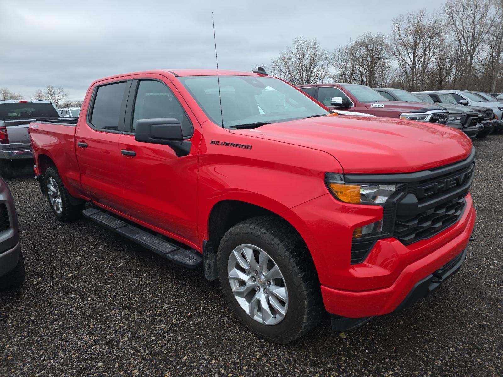 2024 Chevrolet Silverado 1500 Custom AWD