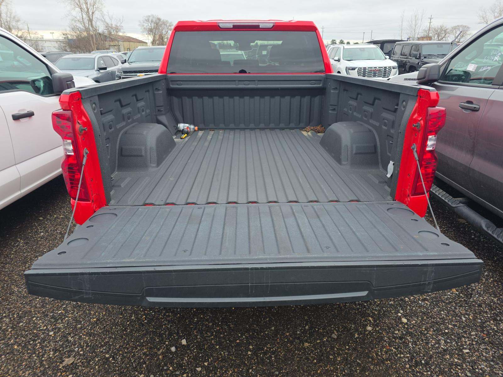 2024 Chevrolet Silverado 1500 Custom AWD