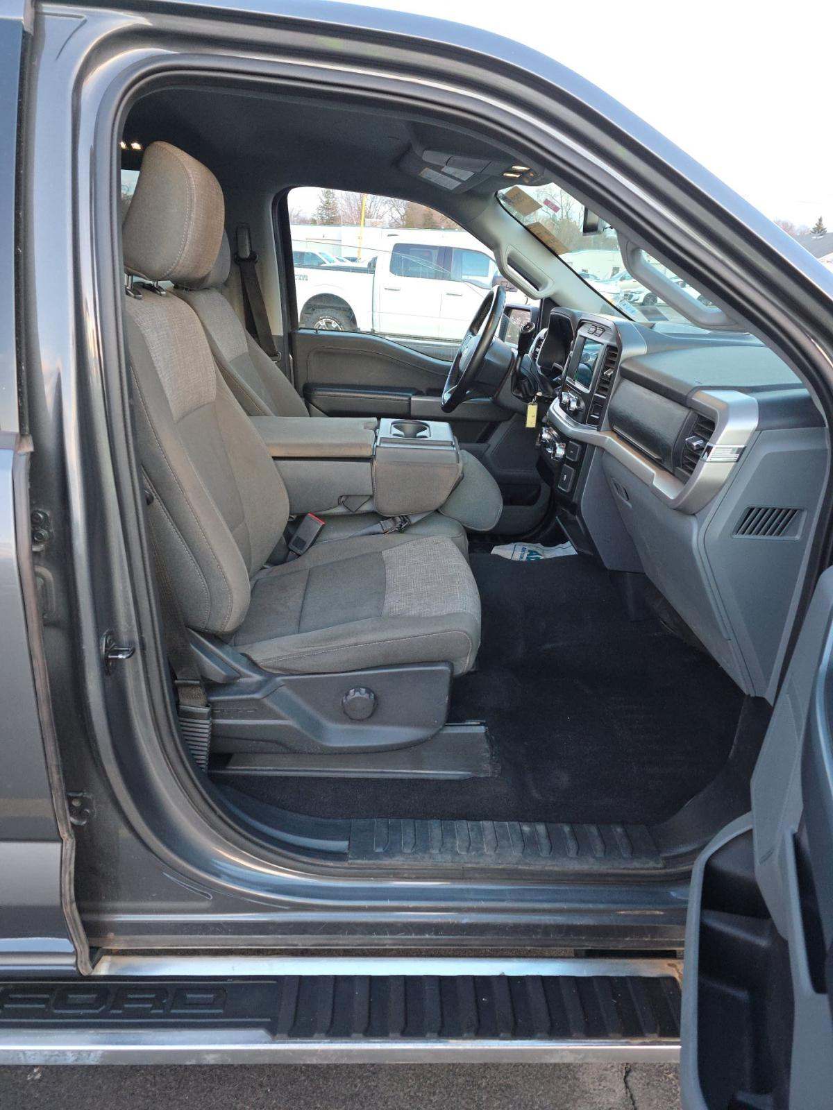 2023 Ford F-150 XLT AWD