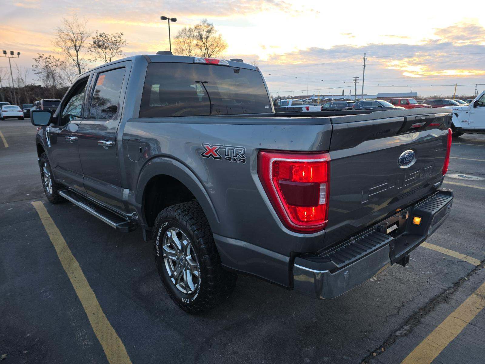 2023 Ford F-150 XLT AWD