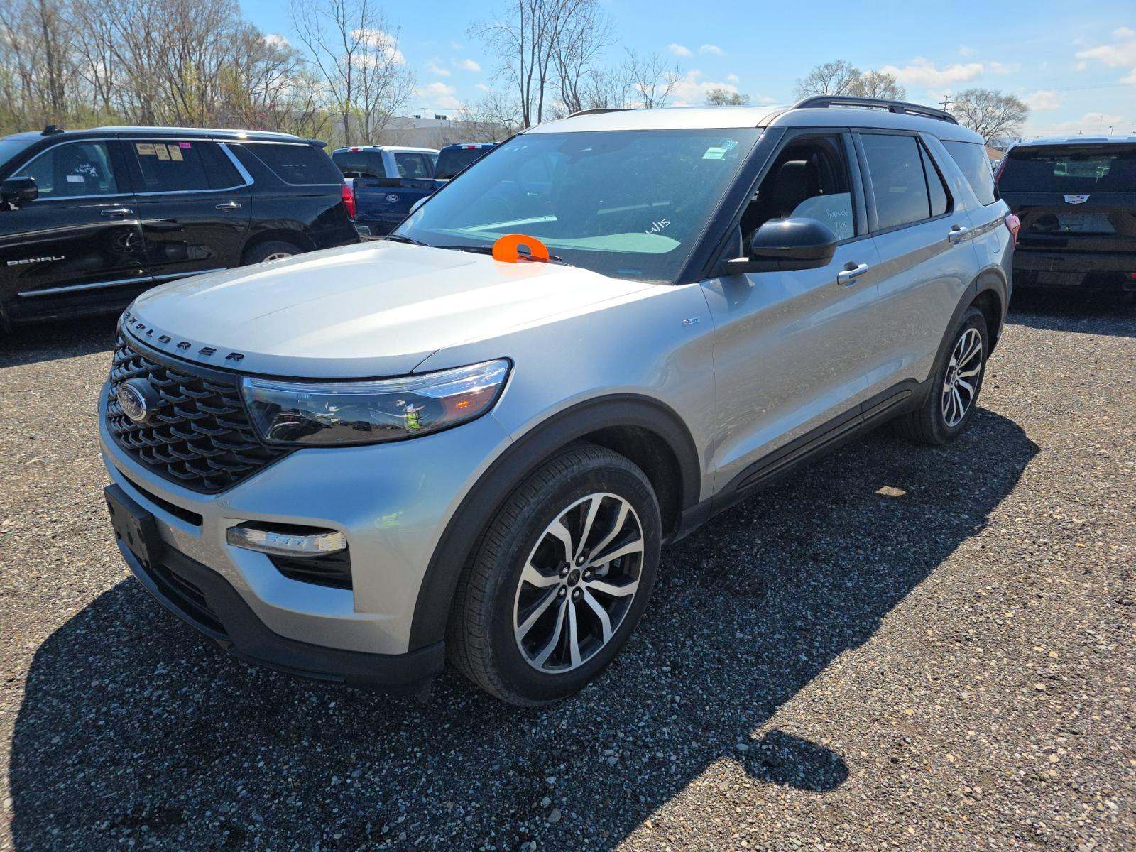 FORD EXPLORER - 1