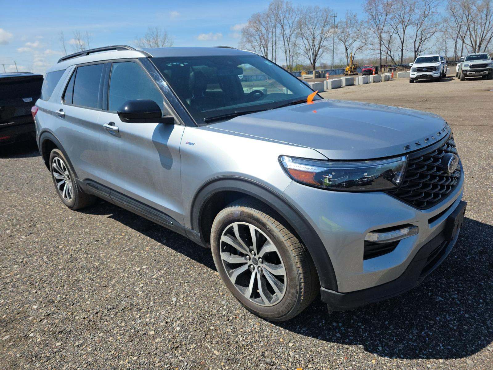 FORD EXPLORER - 4