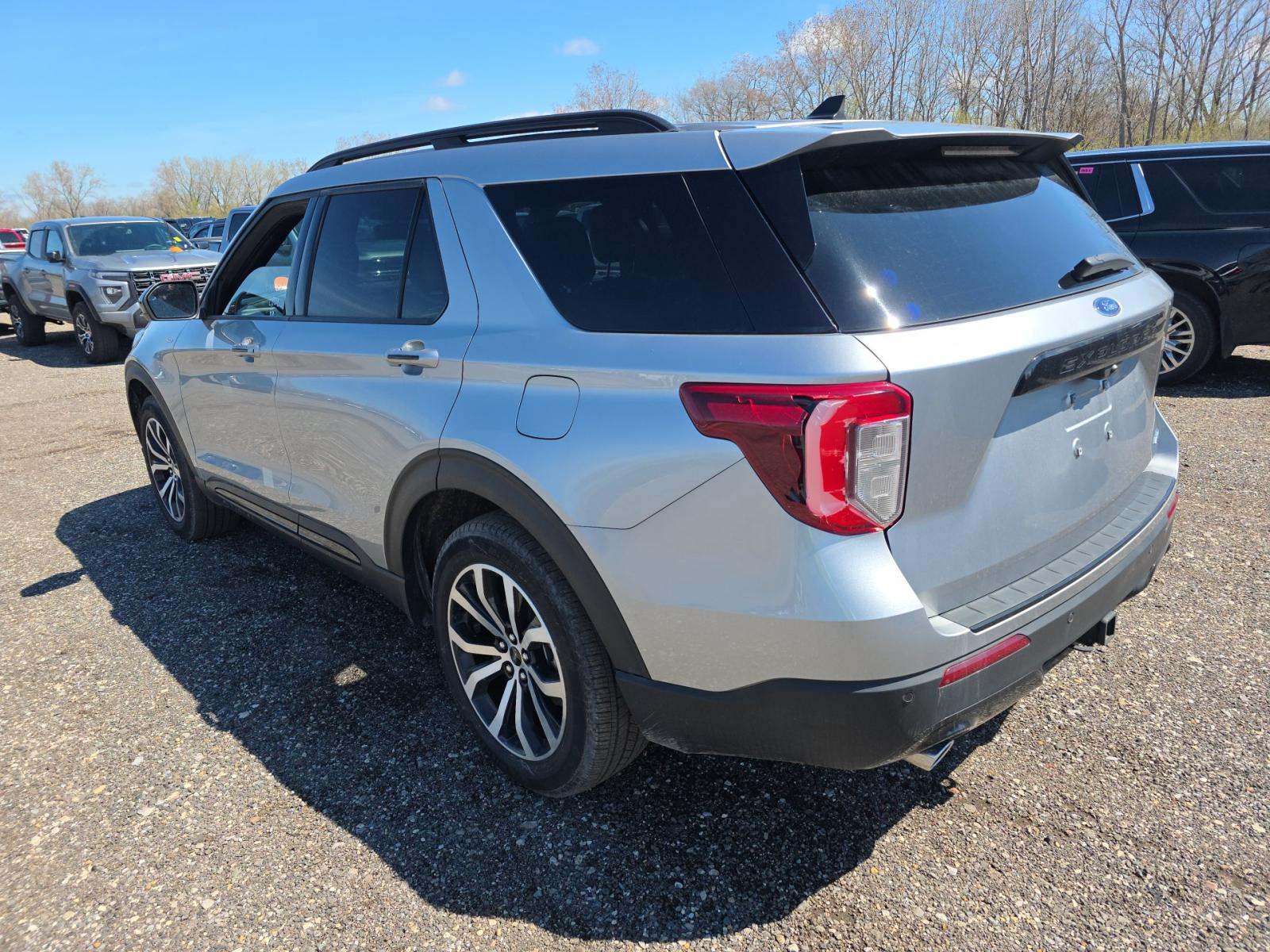 FORD EXPLORER - 2