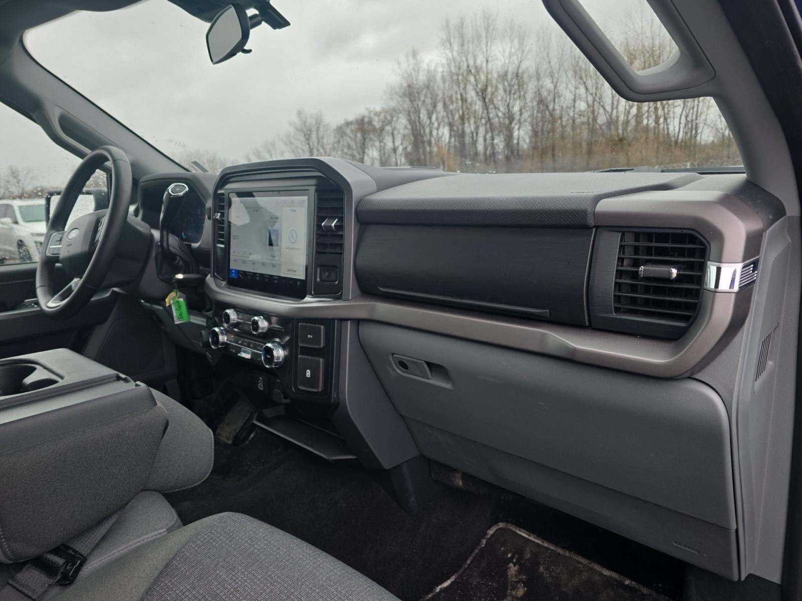 2025 Ford F-150 XLT AWD