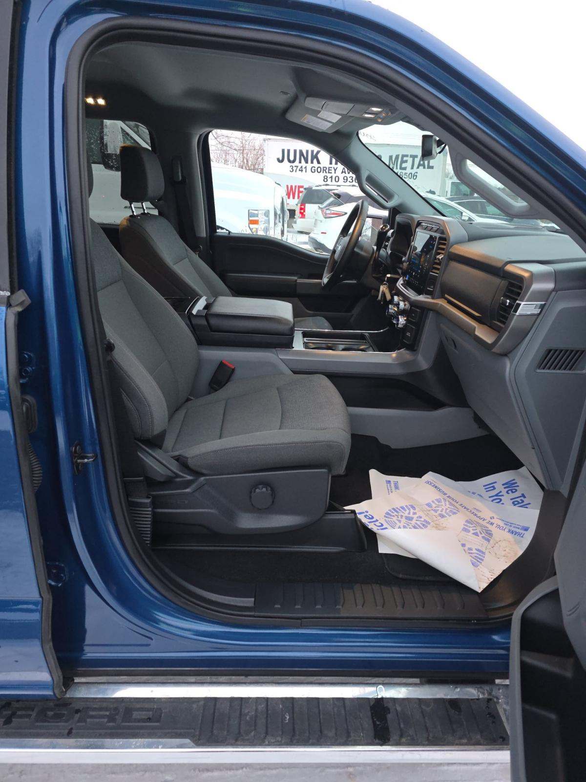 2024 Ford F-150 XLT AWD