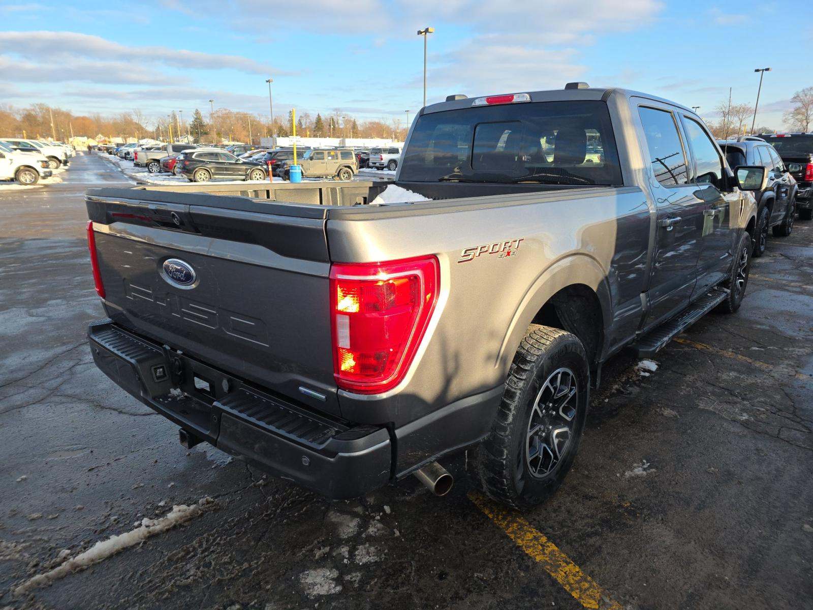 2023 Ford F-150 XLT AWD