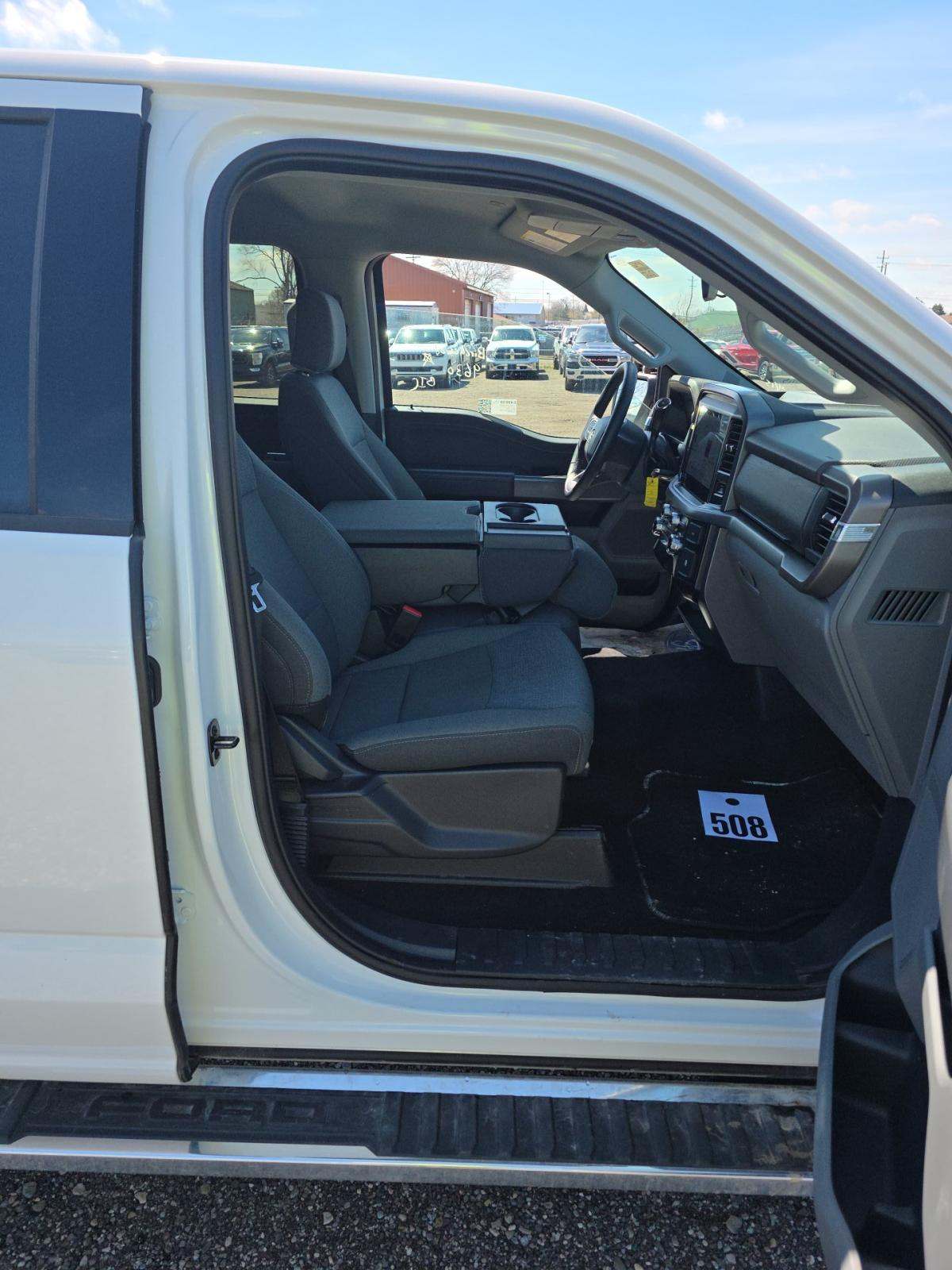 2025 Ford F-150 XLT AWD