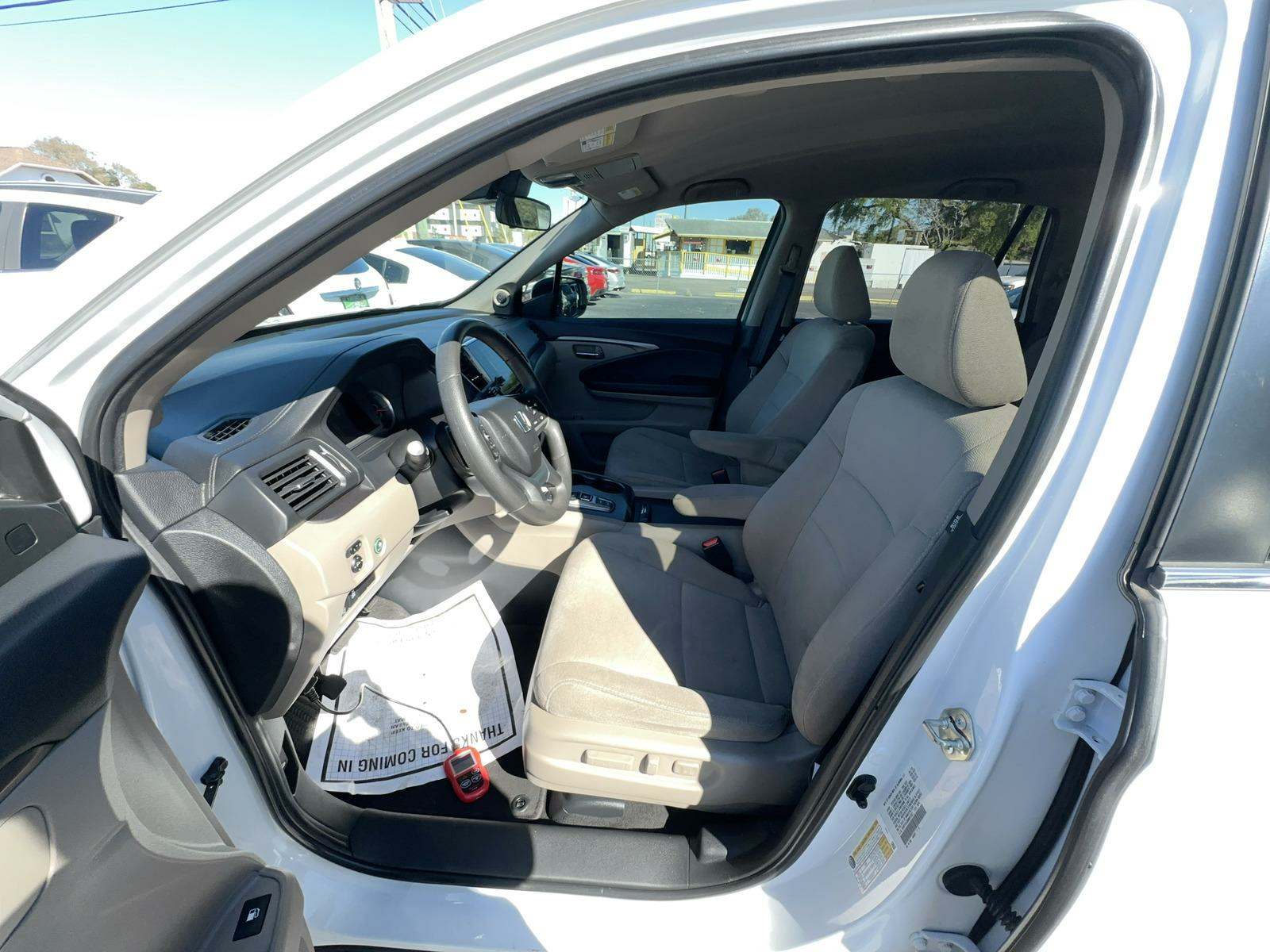 2021 Honda Pilot EX FWD