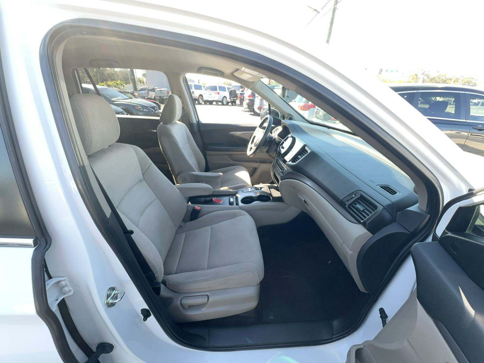 2021 Honda Pilot EX FWD