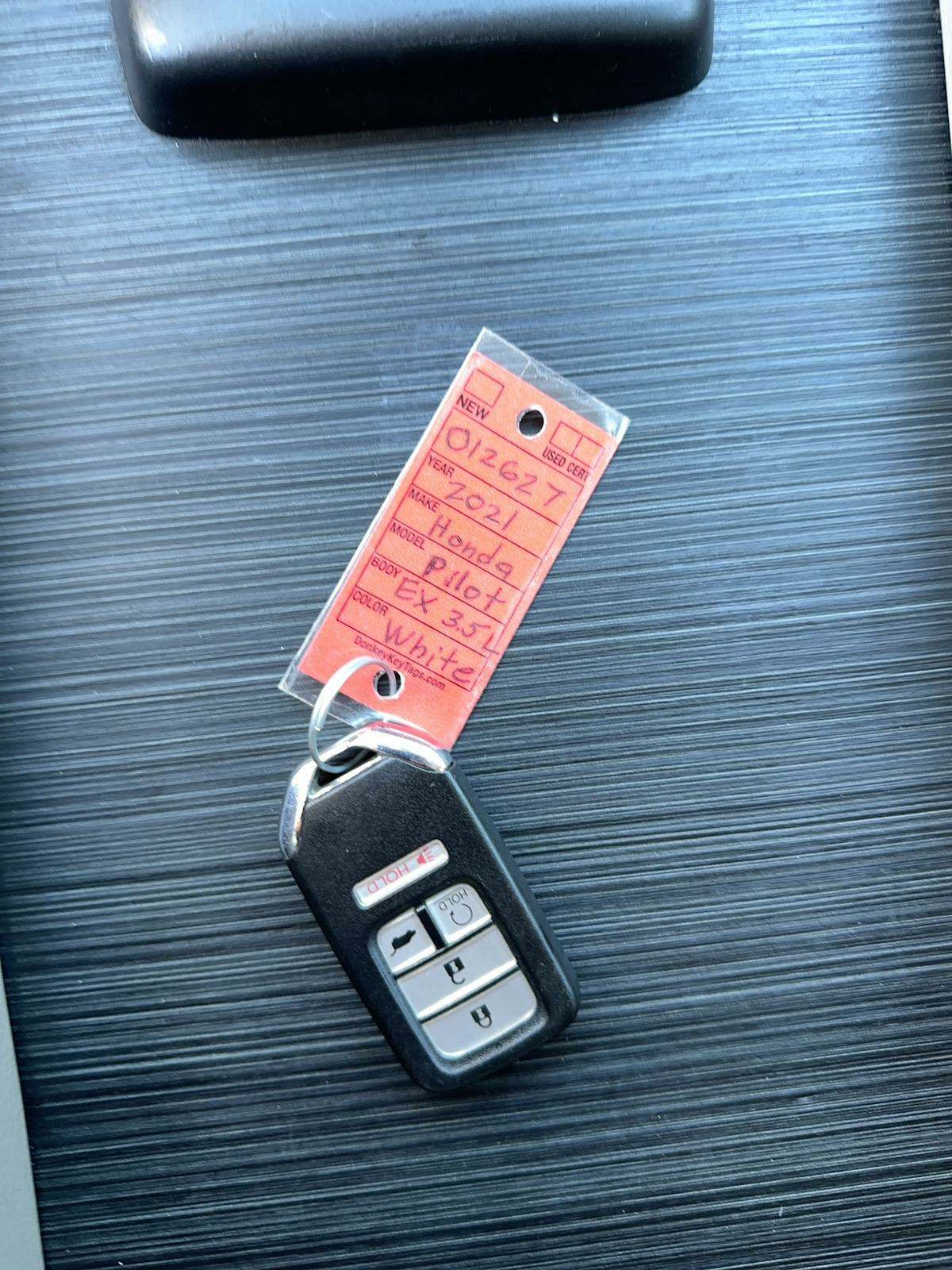 2021 Honda Pilot EX FWD