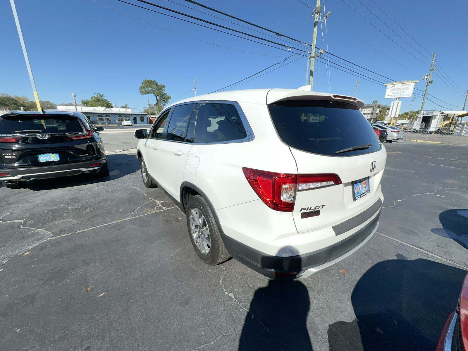 2021 Honda Pilot EX FWD