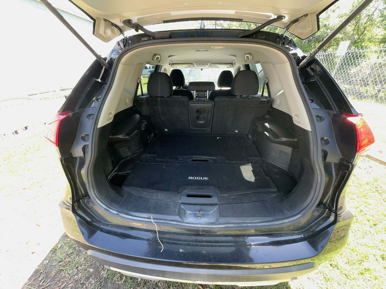 2017 Nissan Rogue S FWD