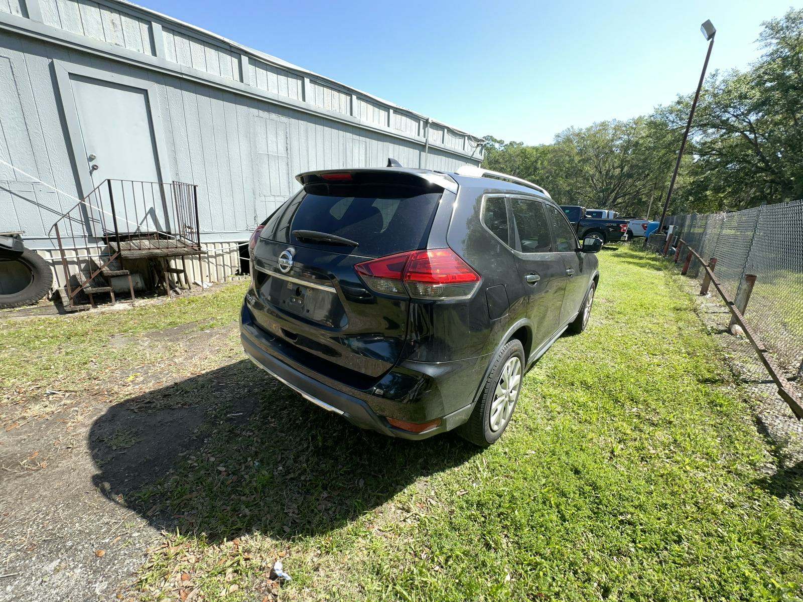 2017 Nissan Rogue S FWD