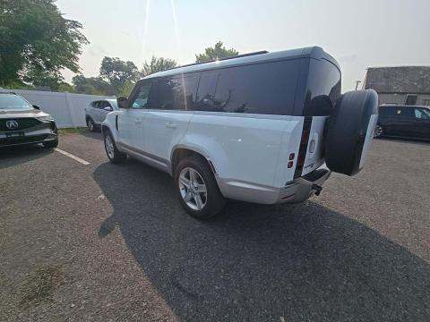 2023 Land Rover Defender 130 SE AWD