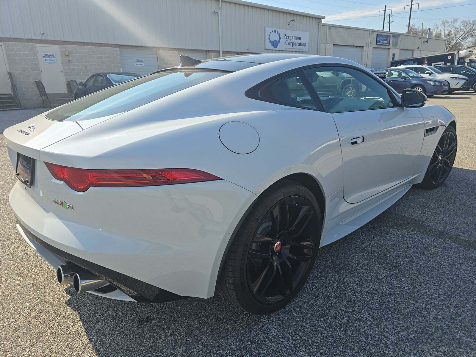 2016 Jaguar F-TYPE R AWD