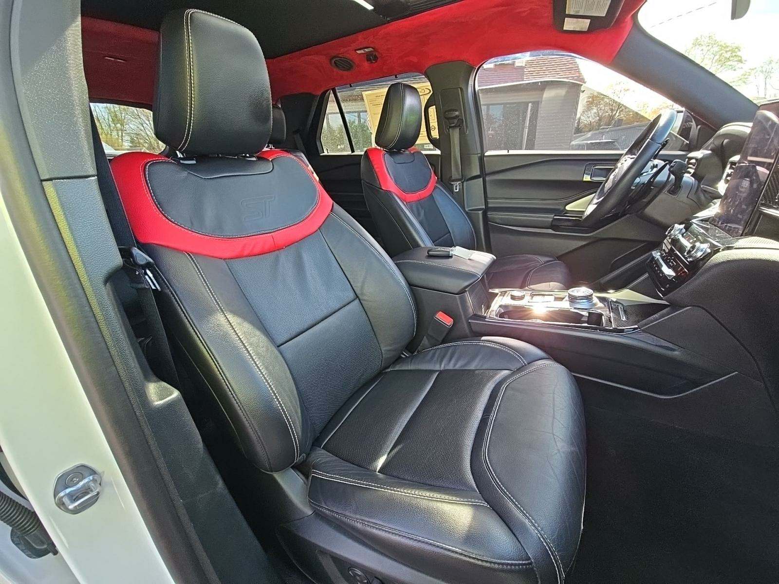 2021 Ford Explorer ST AWD