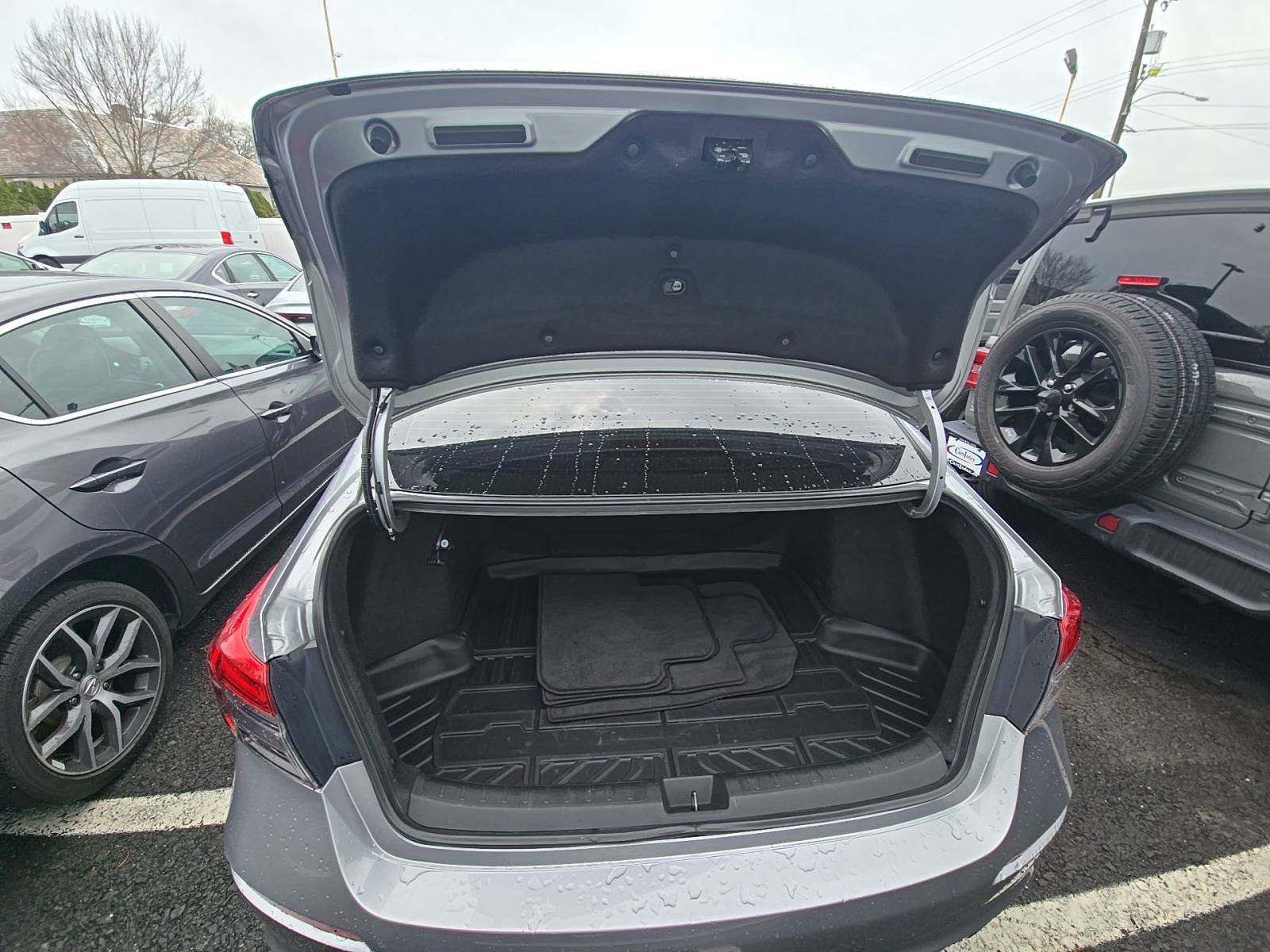 2022 Honda Civic LX FWD