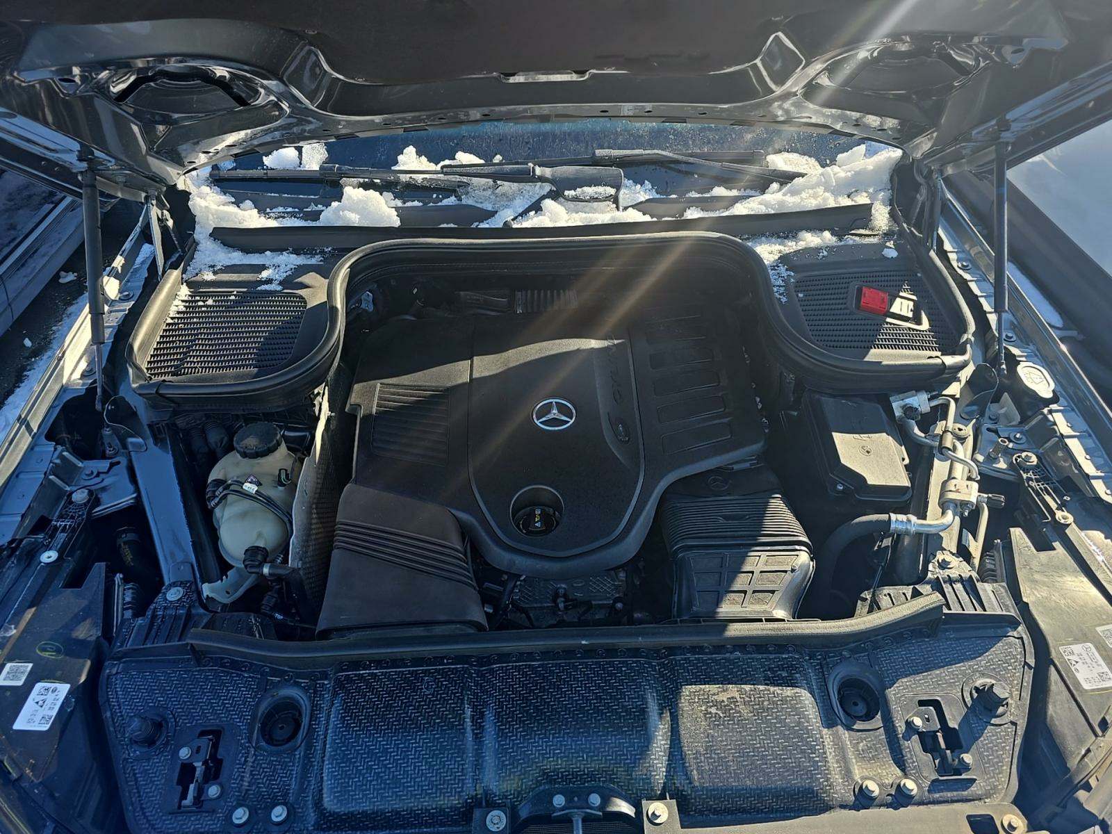 Mercedes-Benz GLS 450 4MATIC снимка Mercedes-Benz GLS 450 4MATIC