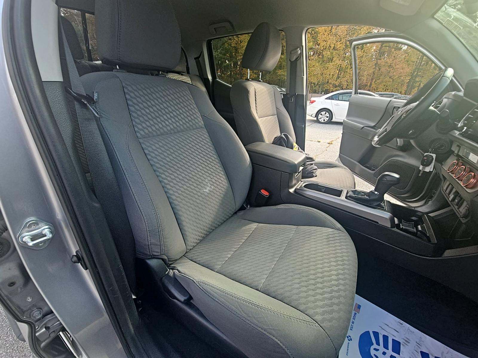 2021 Toyota Tacoma SR5 RWD