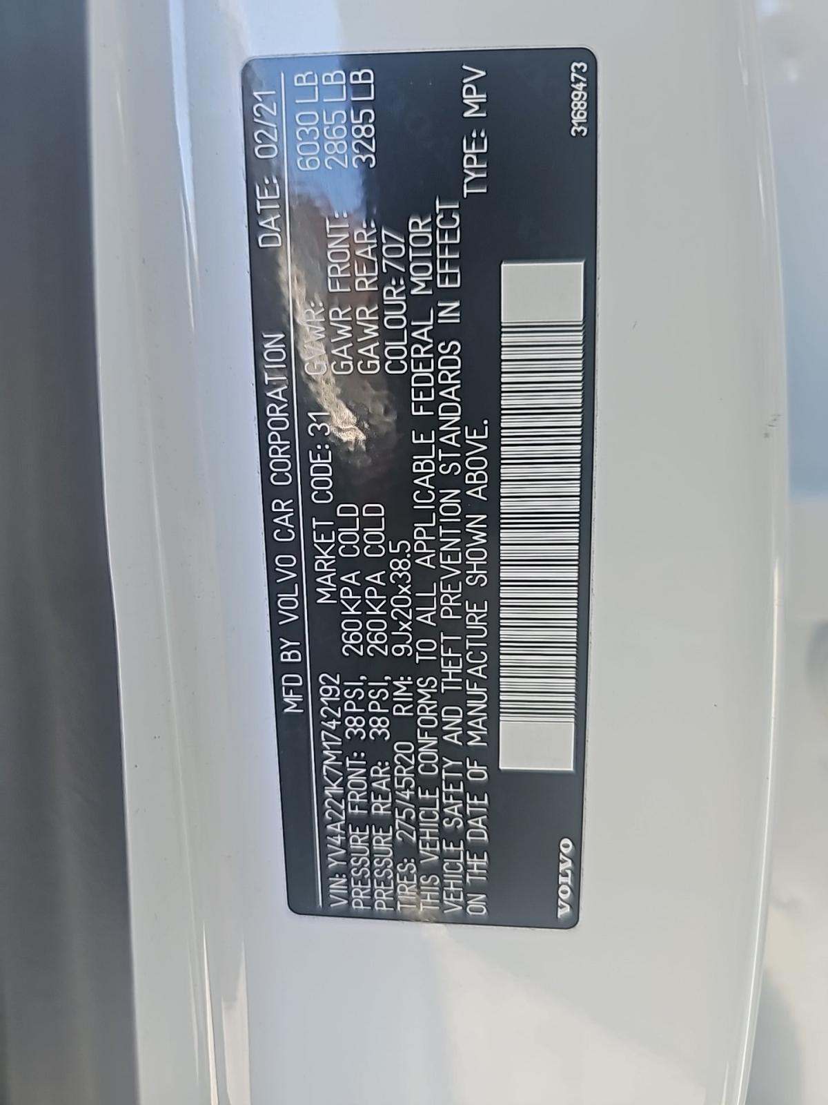 2021 Volvo XC90 T6 Momentum AWD