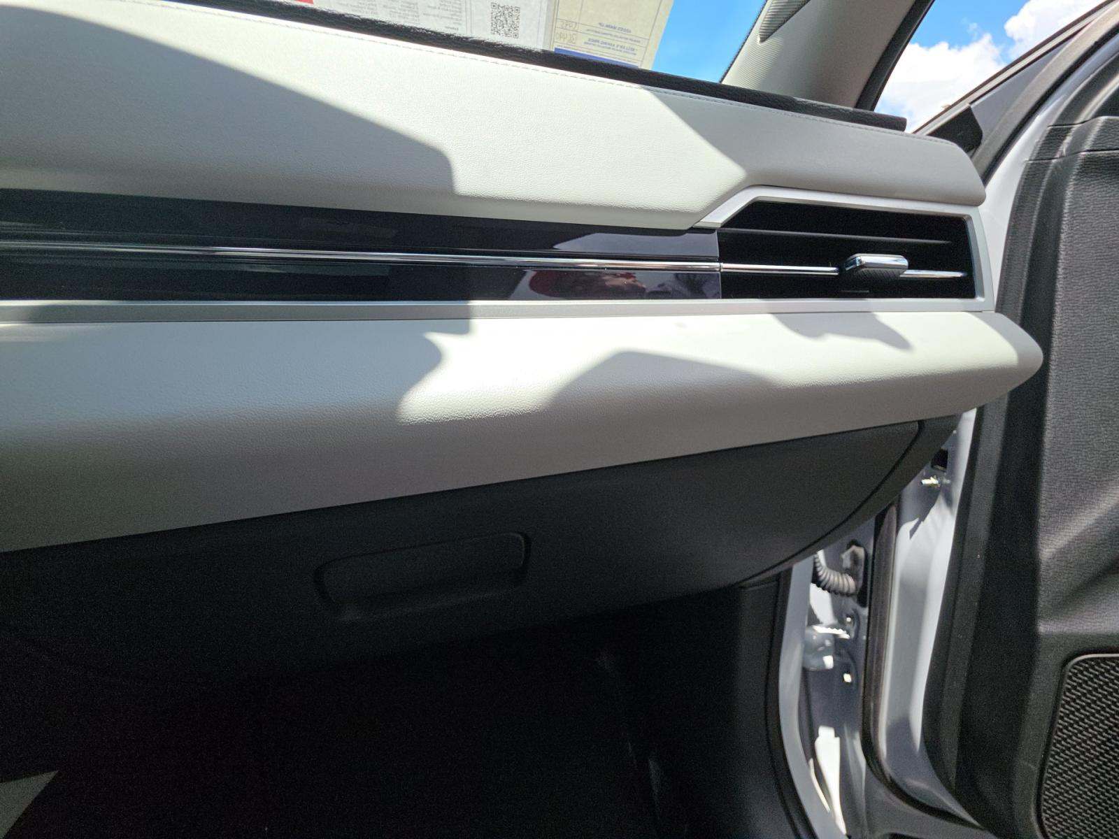 2025 Mitsubishi Outlander SEL FWD