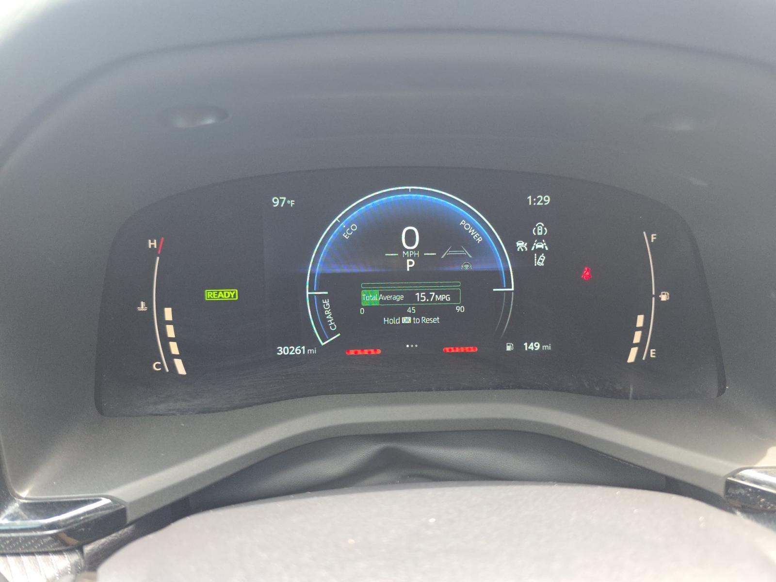 2025 Toyota Camry SE FWD