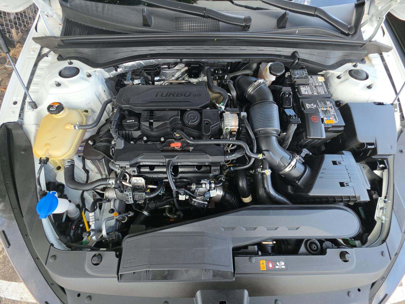 2024 Kia K5 GT-Line FWD