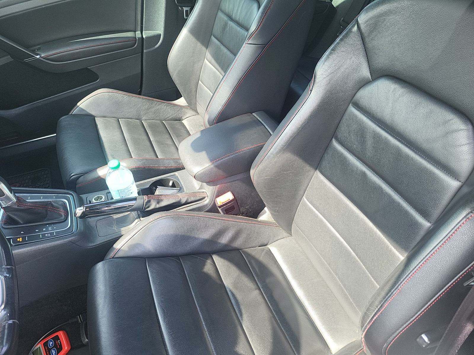 2016 Volkswagen Golf GTI 2.0T SE FWD