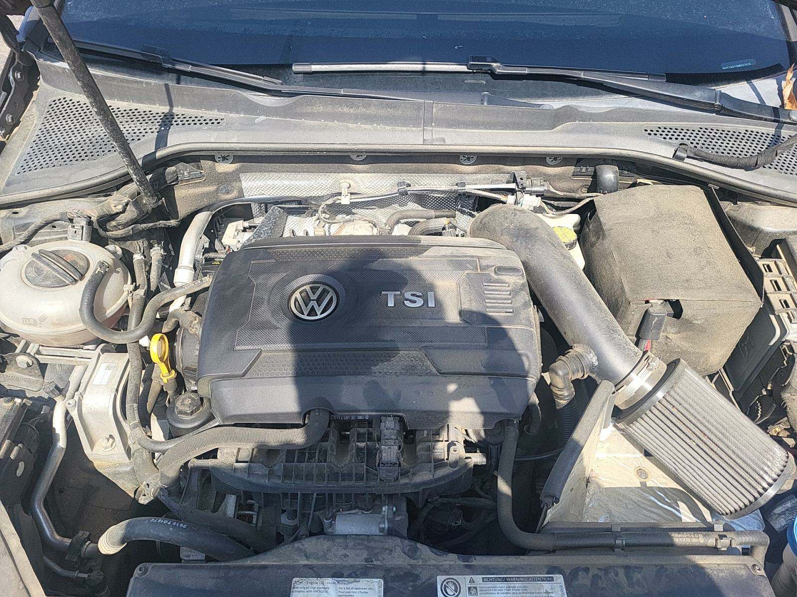 2016 Volkswagen Golf GTI 2.0T SE FWD