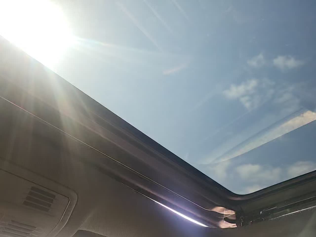 2016 Volkswagen Golf GTI 2.0T SE FWD