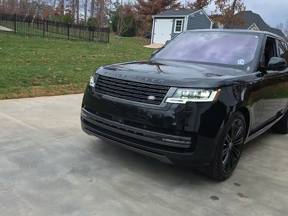 2023 Land Rover Range Rover SE AWD