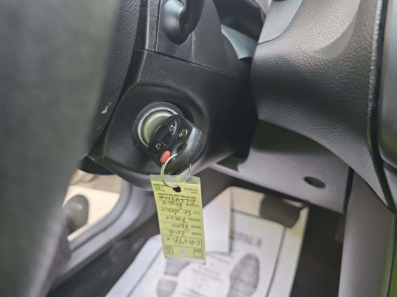 2016 Ford Focus SE FWD