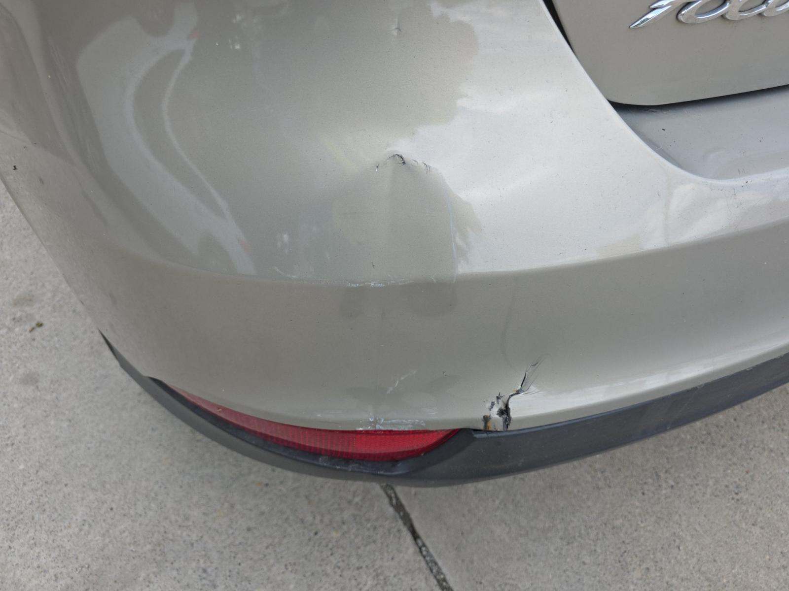 2016 Ford Focus SE FWD