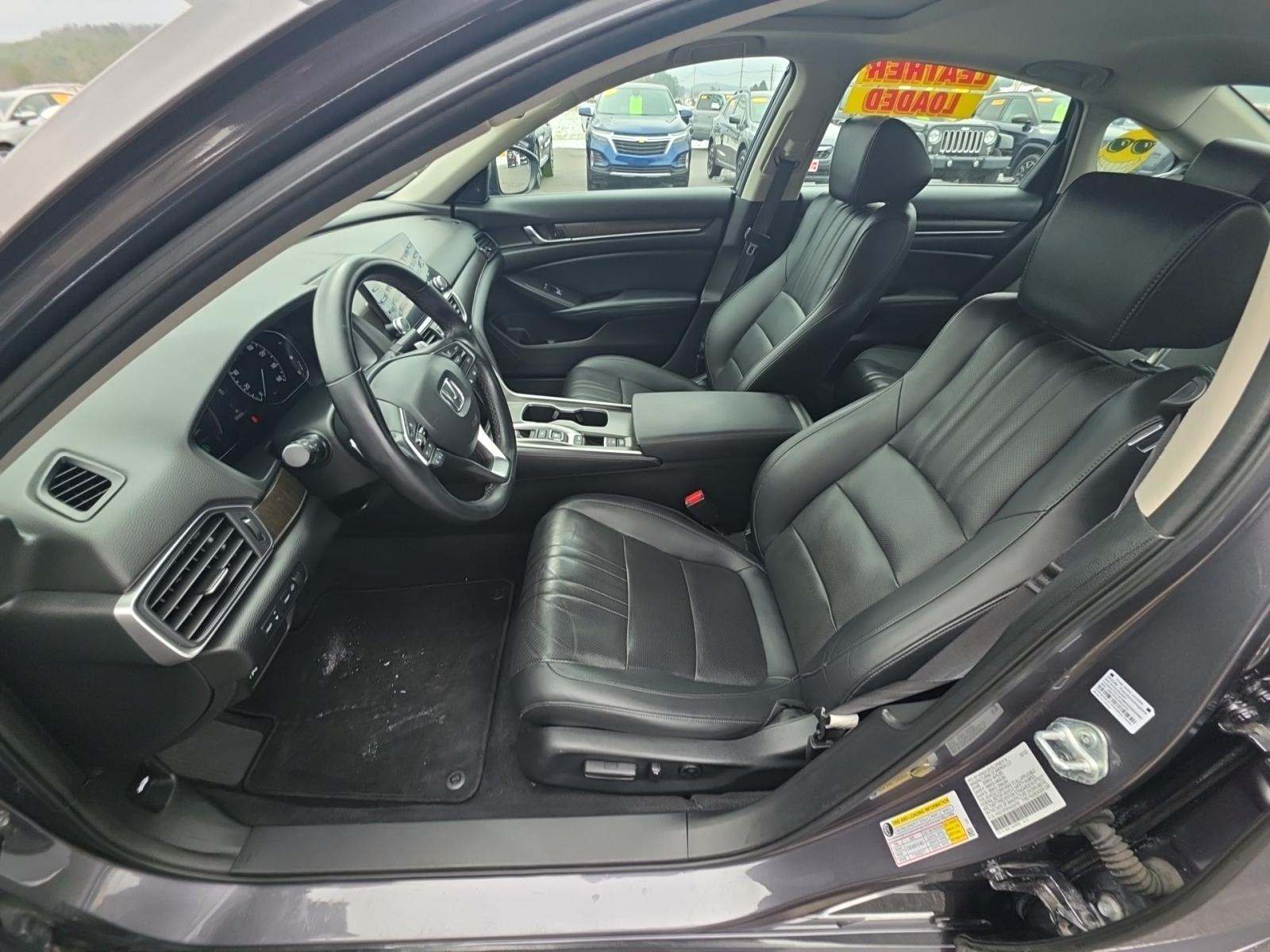 2022 Honda Accord Touring FWD