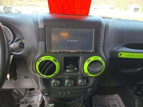 JEEP UNLIMITED SPORT - 10