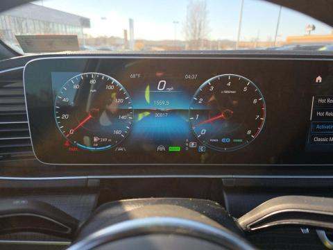 MERCEDES-BENZ GLS - 9