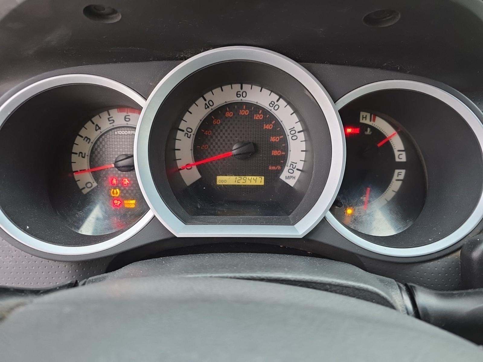 2015 Toyota Tacoma Base AWD