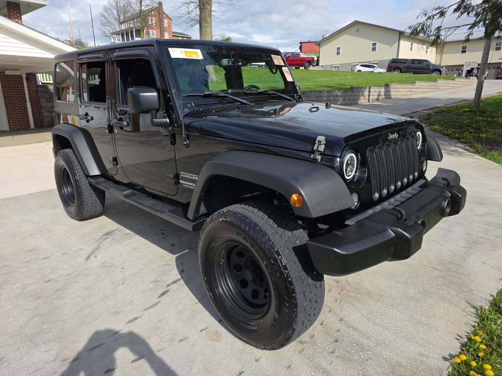 JEEP UNLIMITED SPORT - 4