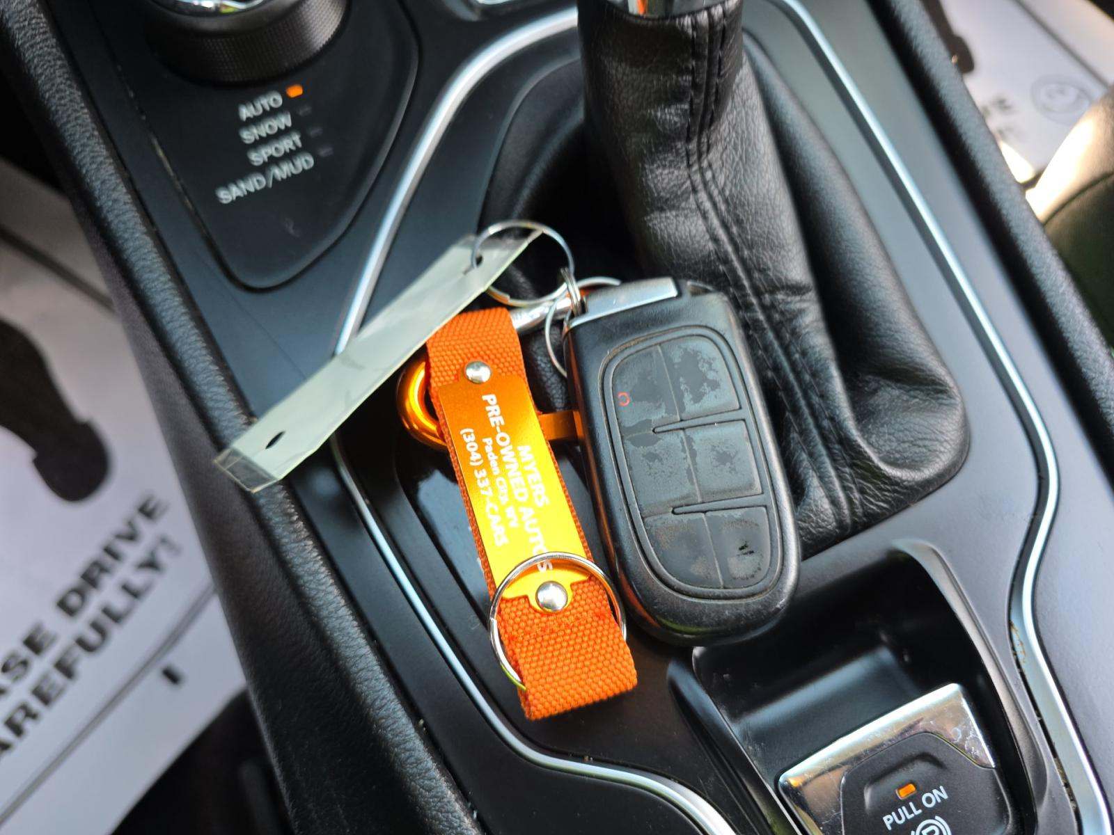 JEEP LATITUDE PLUS - 8