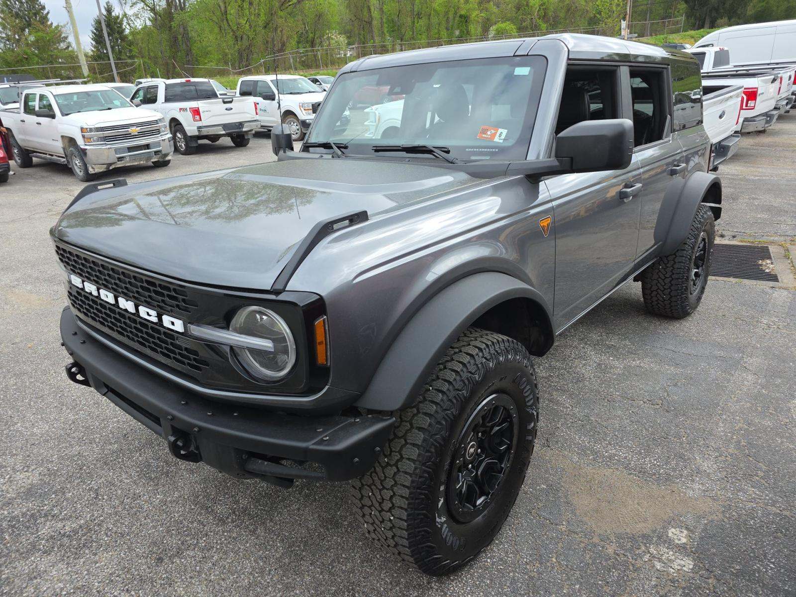 FORD BRONCO - 1