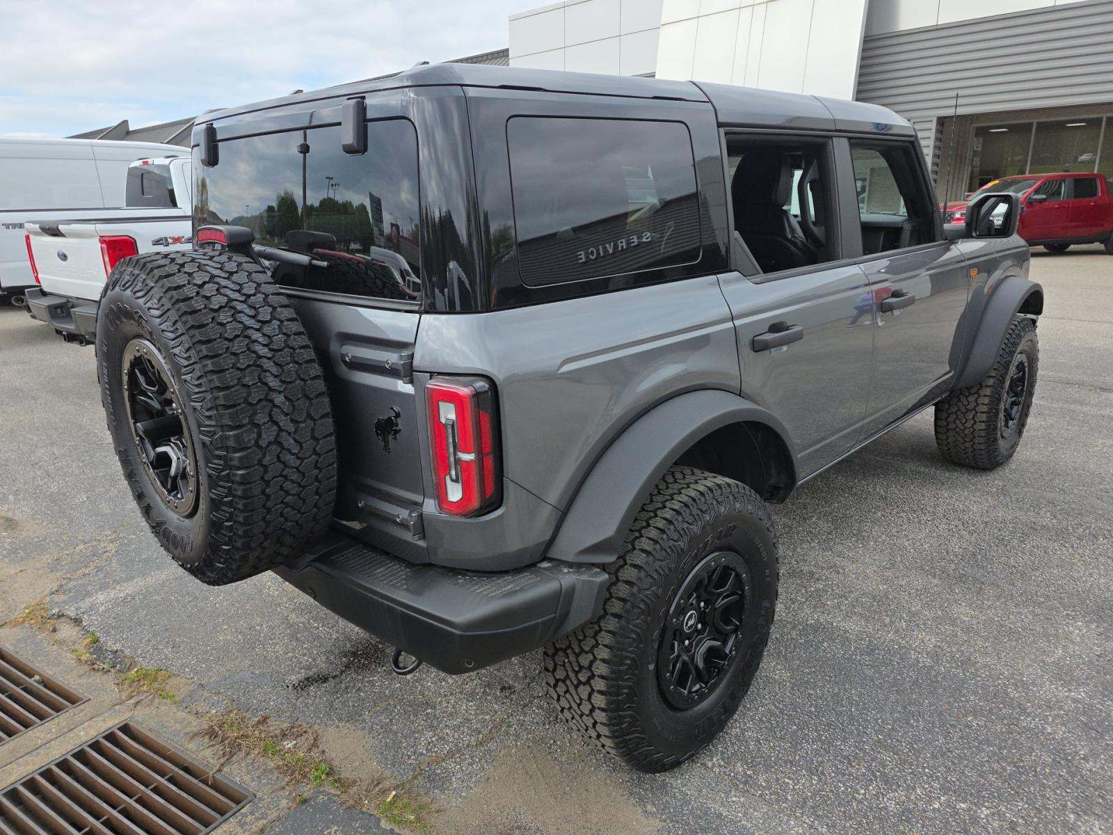 FORD BRONCO - 3