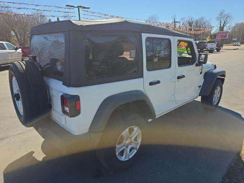 JEEP UNLIMITED SPORT S EDITION - 3