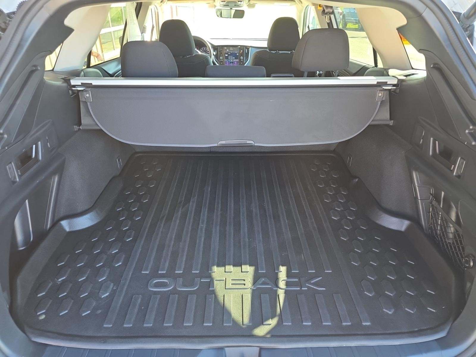 2022 Subaru Outback Premium AWD