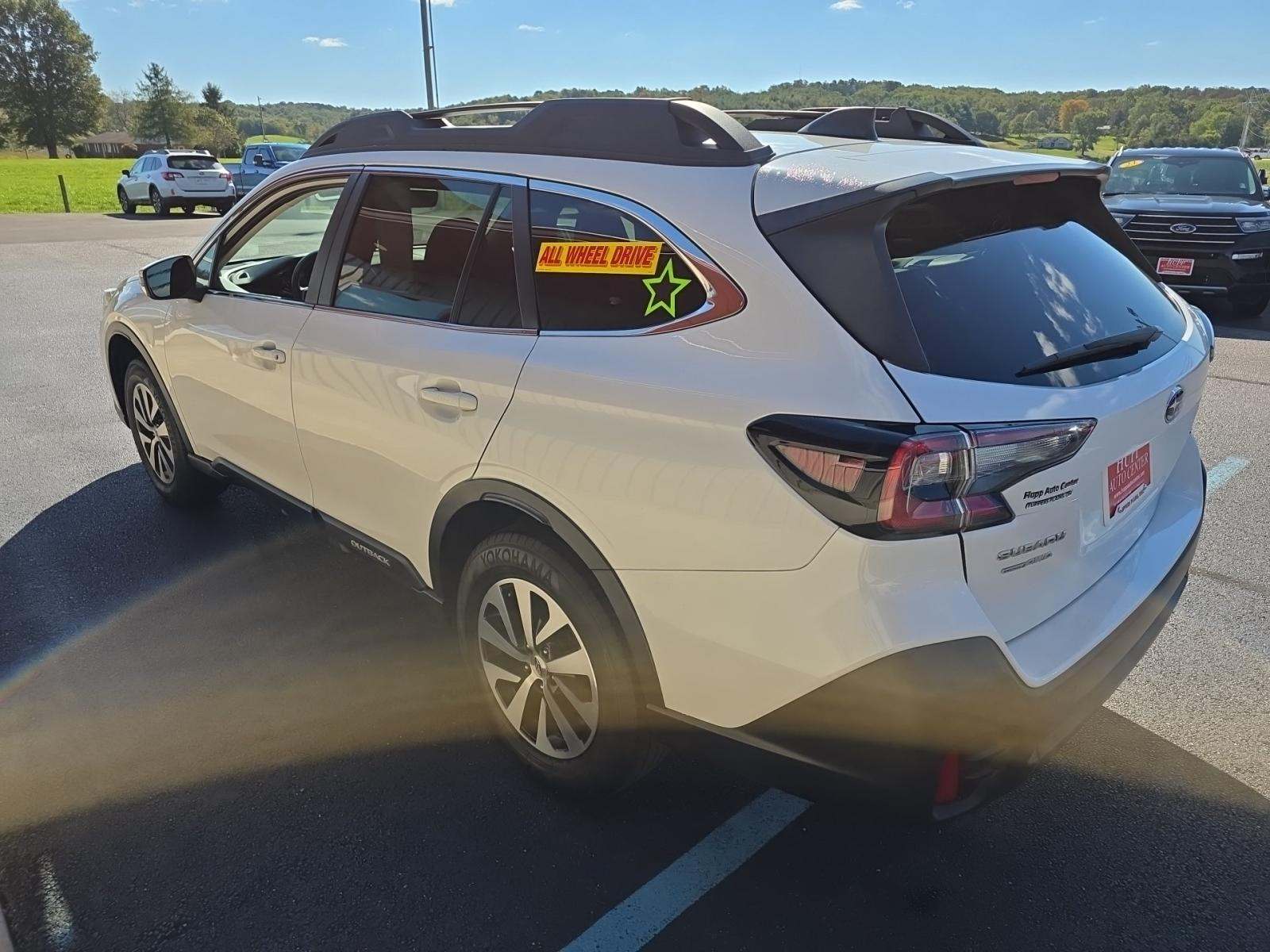 2022 Subaru Outback Premium AWD