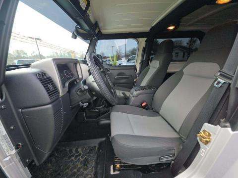 JEEP UNLIMITED LWB - 6