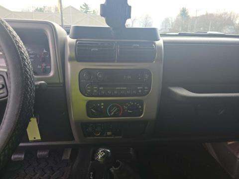 JEEP UNLIMITED LWB - 10