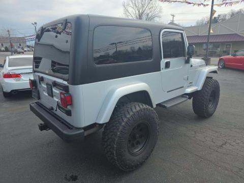 JEEP UNLIMITED LWB - 3